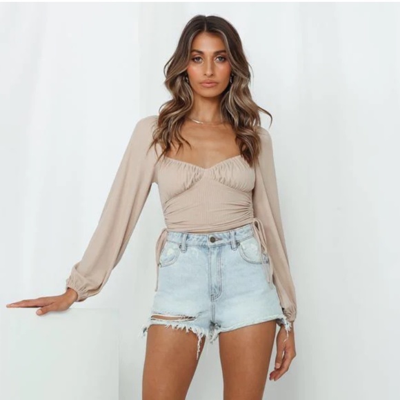 Hello Molly Top - Picture 2 of 5